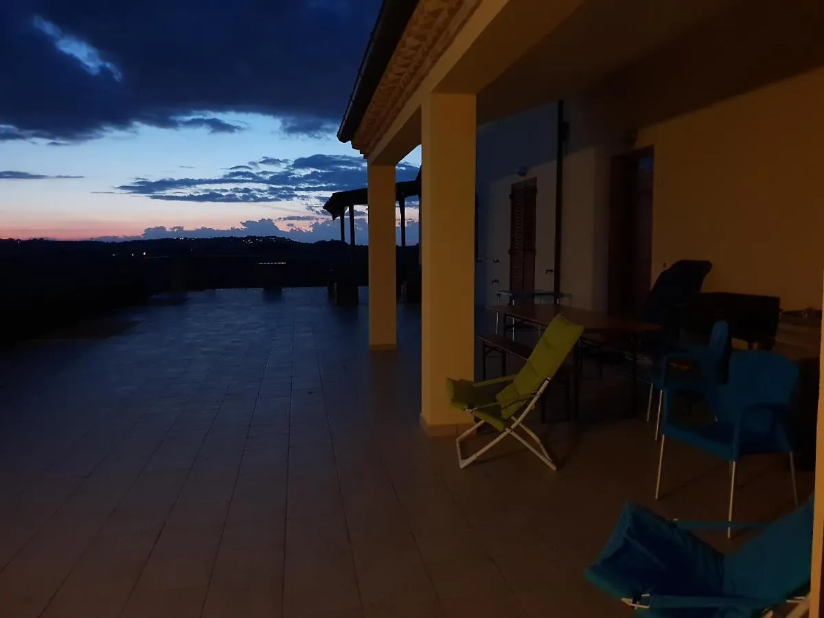 Agriturismo Vallelunga Ancona 0*,  Italy